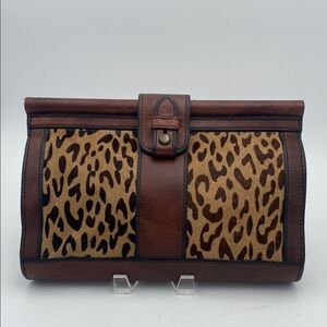 Feeling Catty?? Leopard print fossil clutch is the answer